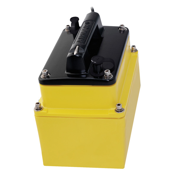 M 265LH IN HULL TRANSDUCER
